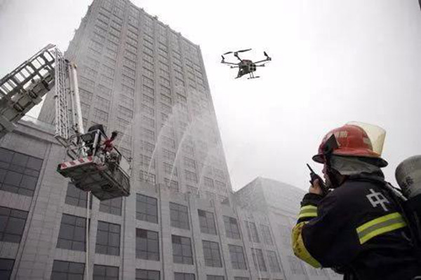 未來可能導(dǎo)彈滅火系統(tǒng)和無人機(jī)滅火會(huì)普及